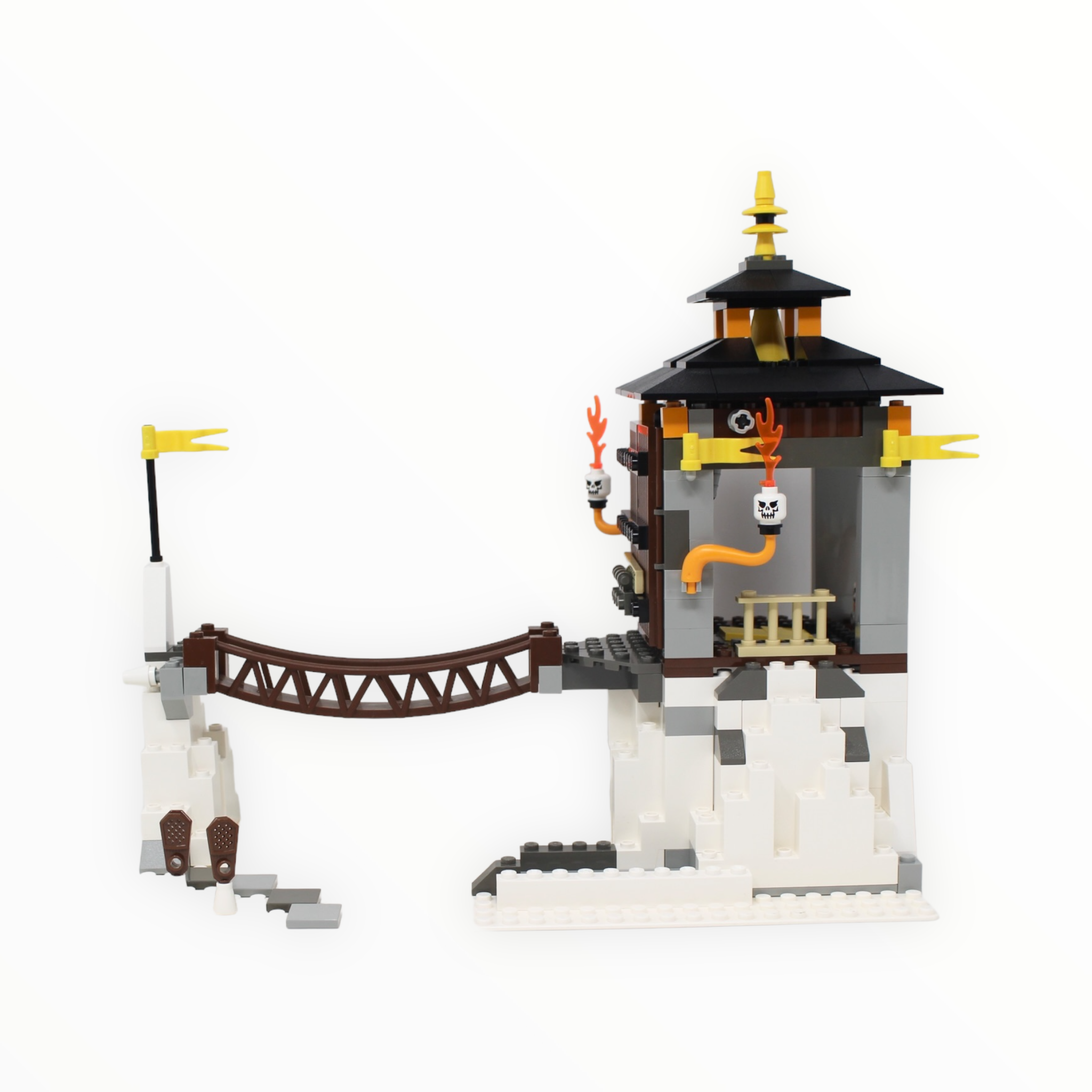 Used Set 7417 Orient Expedition Temple of Mount Everest